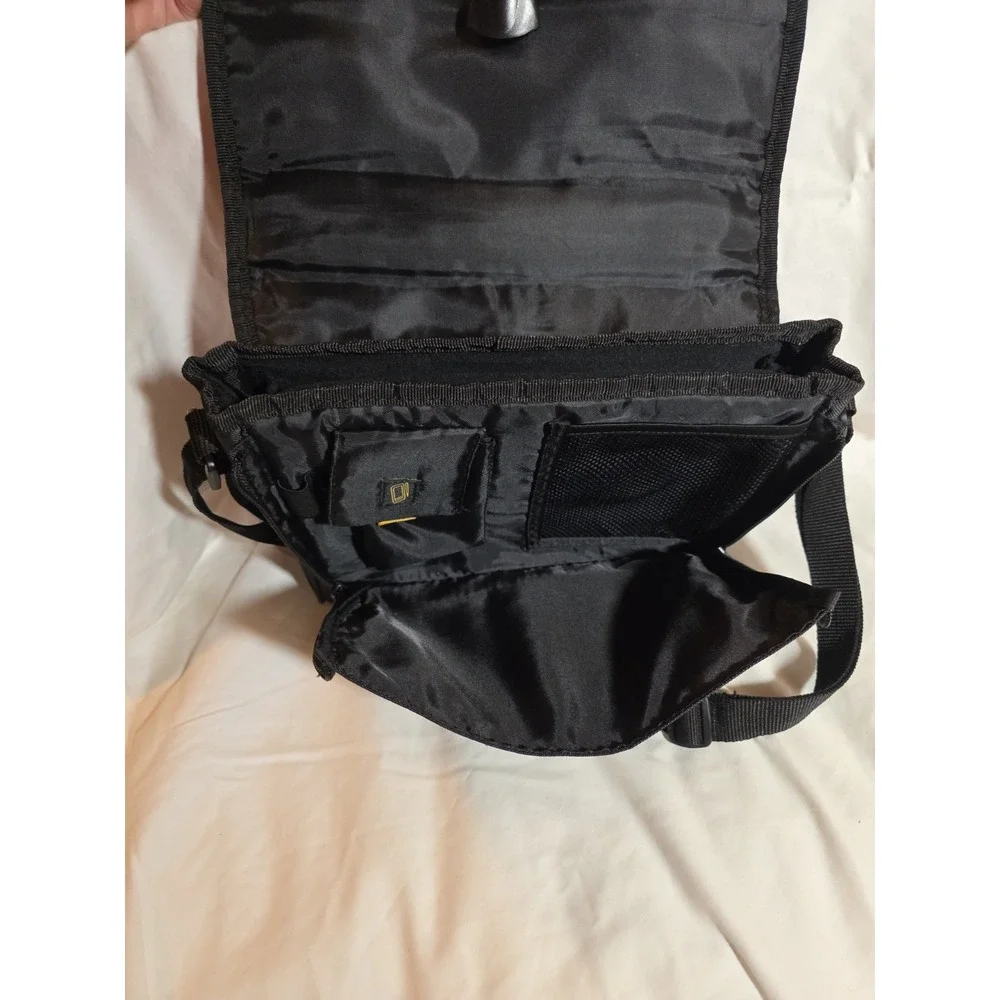 Targus 11 Inch Messenger Bag